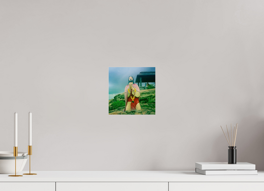 Garlanded Grace (Inde, Kerala)