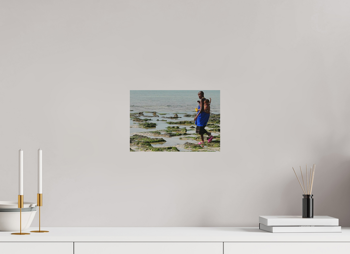 Carried by the sea (Tanzania, Zanzibar)