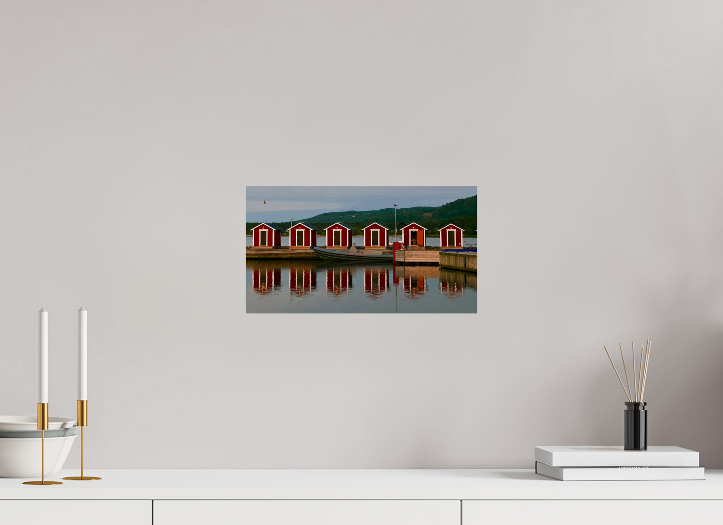 36,5 x 20 cm, Tirage brillant papier Fuji Crystal DP II (à encadrer) Épure nordique (Suède, Båstad)