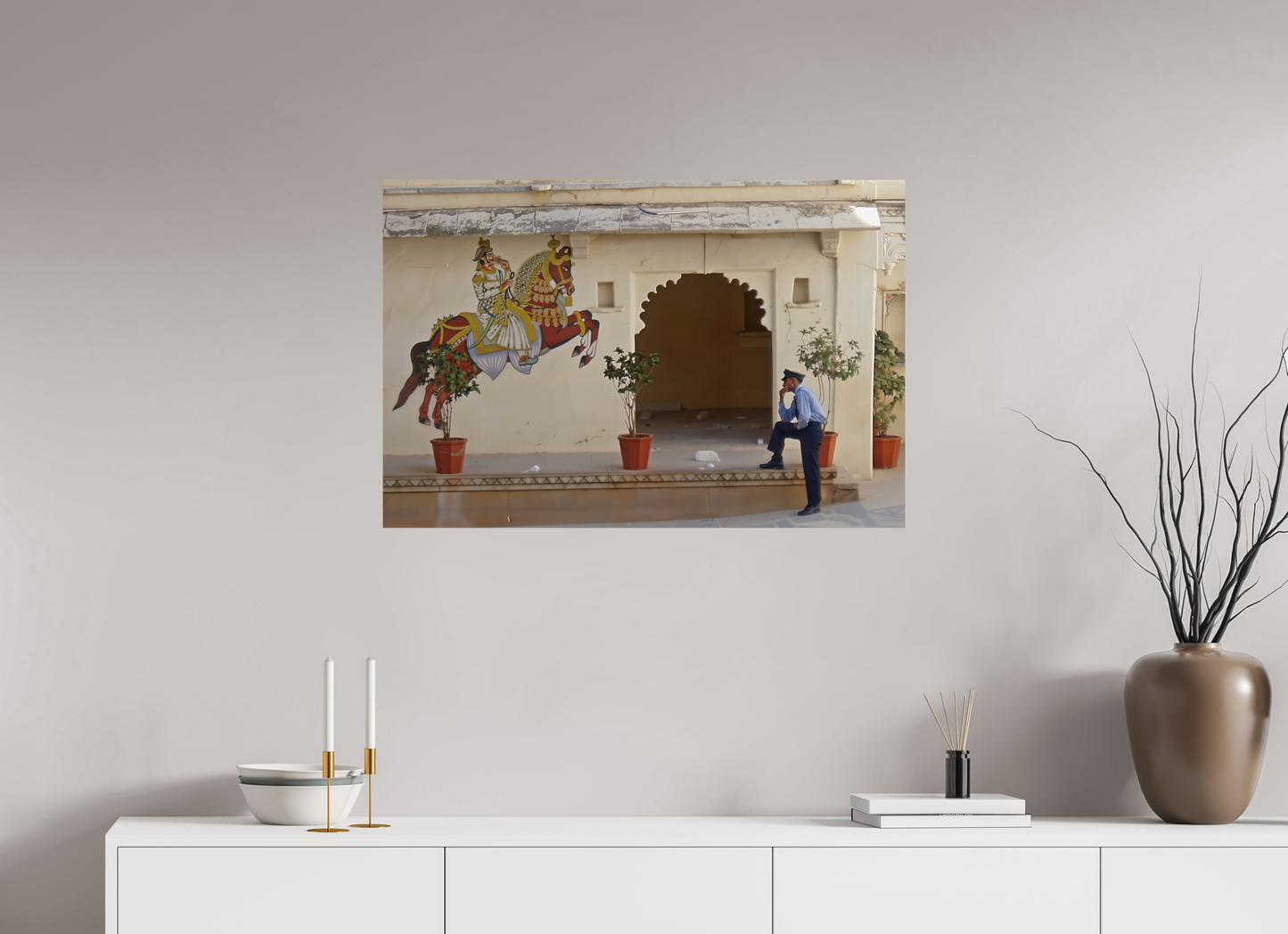 90 x 60 cm, Tirage brillant papier Fuji Crystal DP II (à encadrer) Garde montée (Inde, Udaipur)