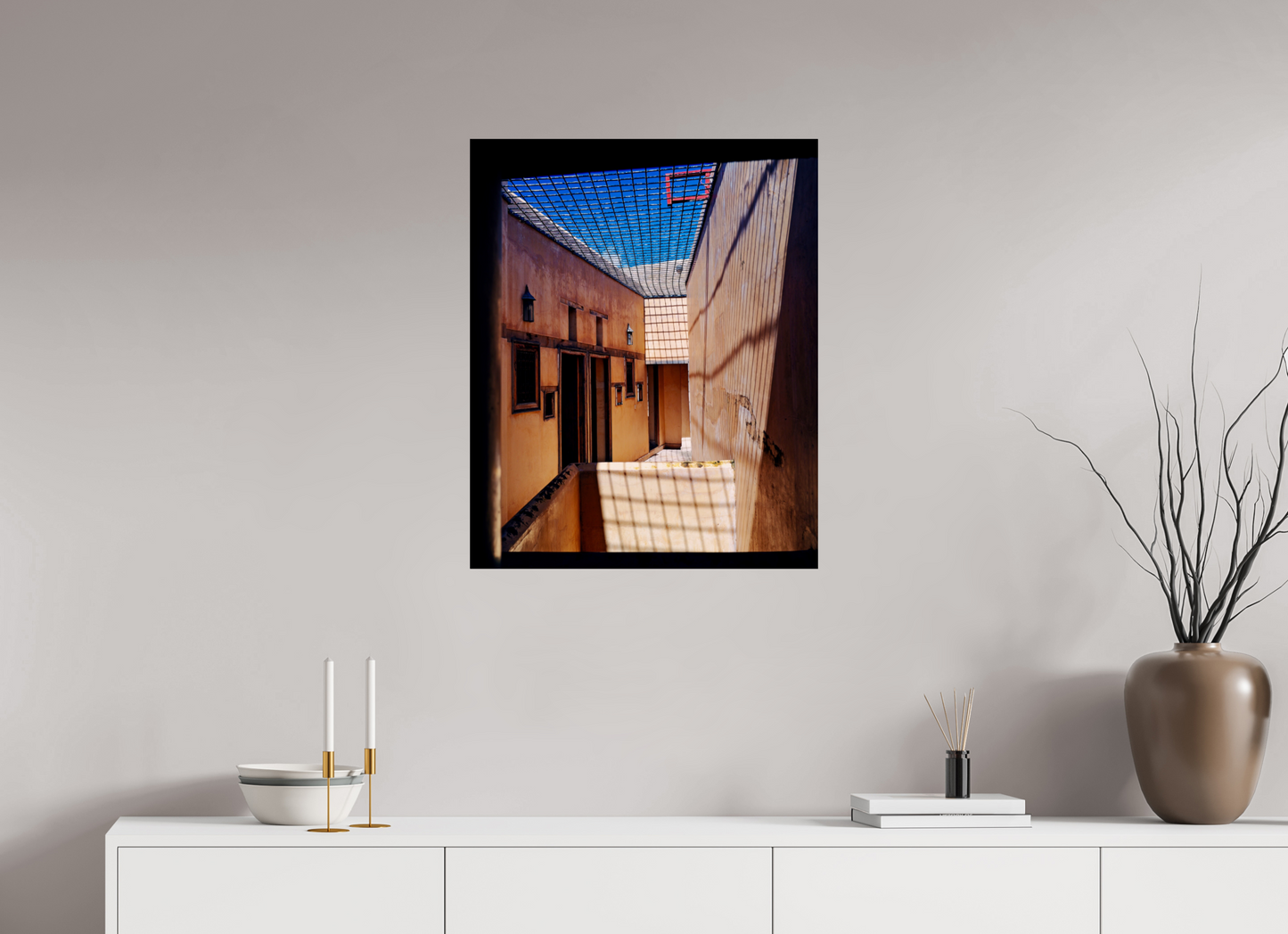 60 x 74,1 cm, Tirage brillant papier Fuji Crystal DP II (à encadrer) Lumière captive (Maroc, Fez)