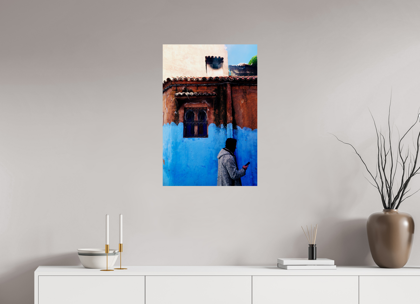 Chromatic border (Morocco, Chefchaouen)