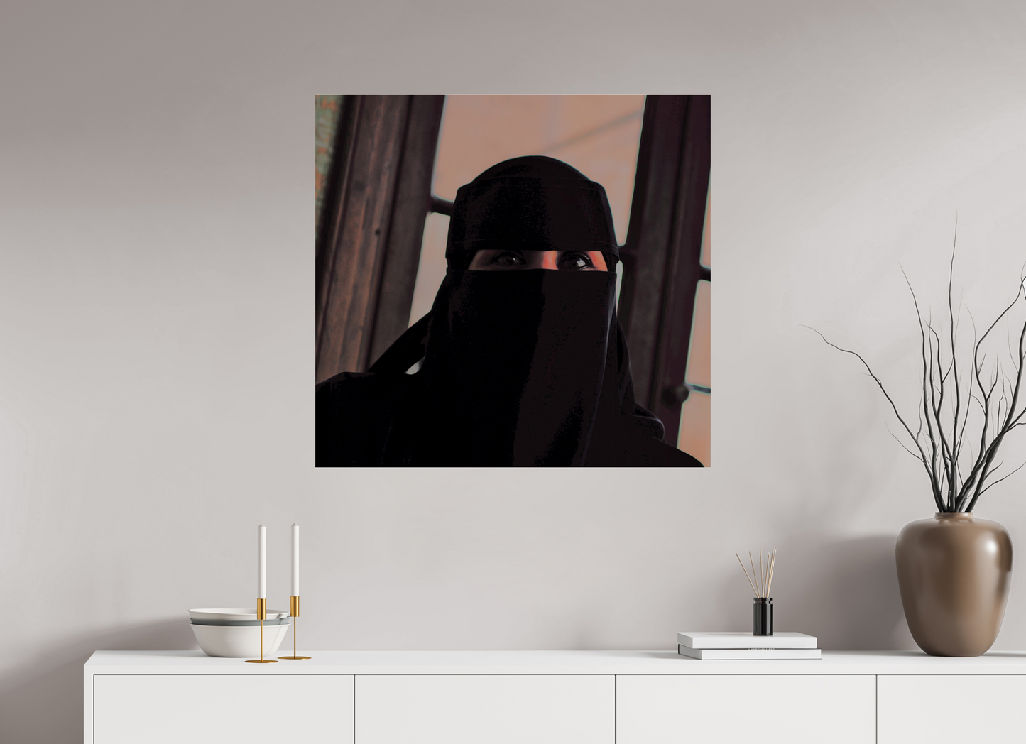 Raising the veil (Jordan, Salt)