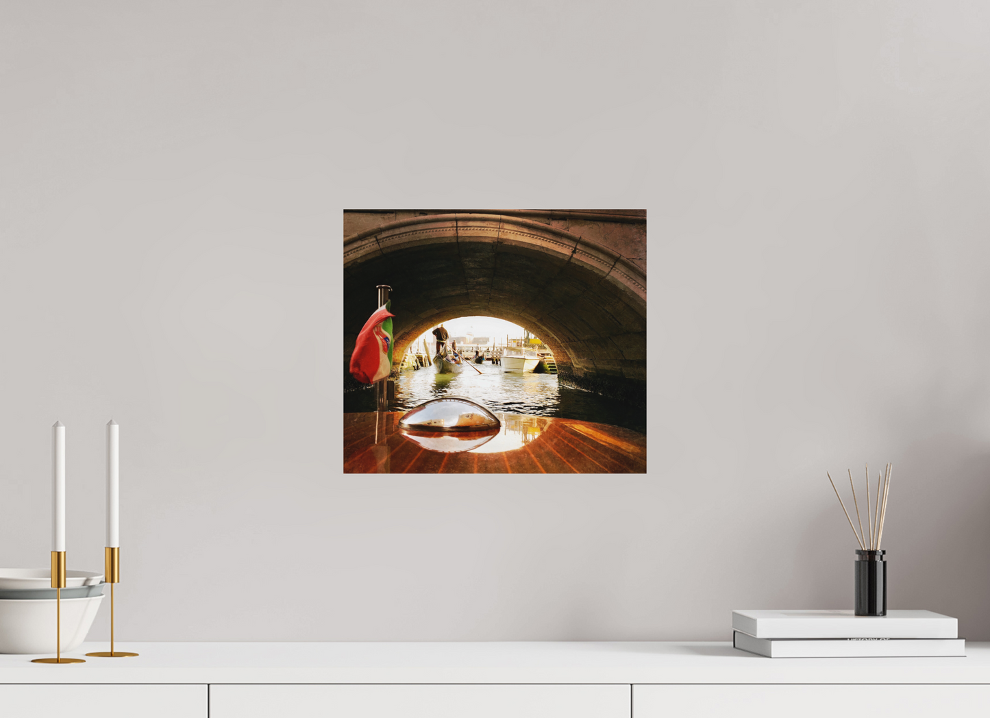 34,4 x 30 cm, Impression mate fine art sur alu dibond (prête à être accrochée) Échappée belle (Italie, Venise)
