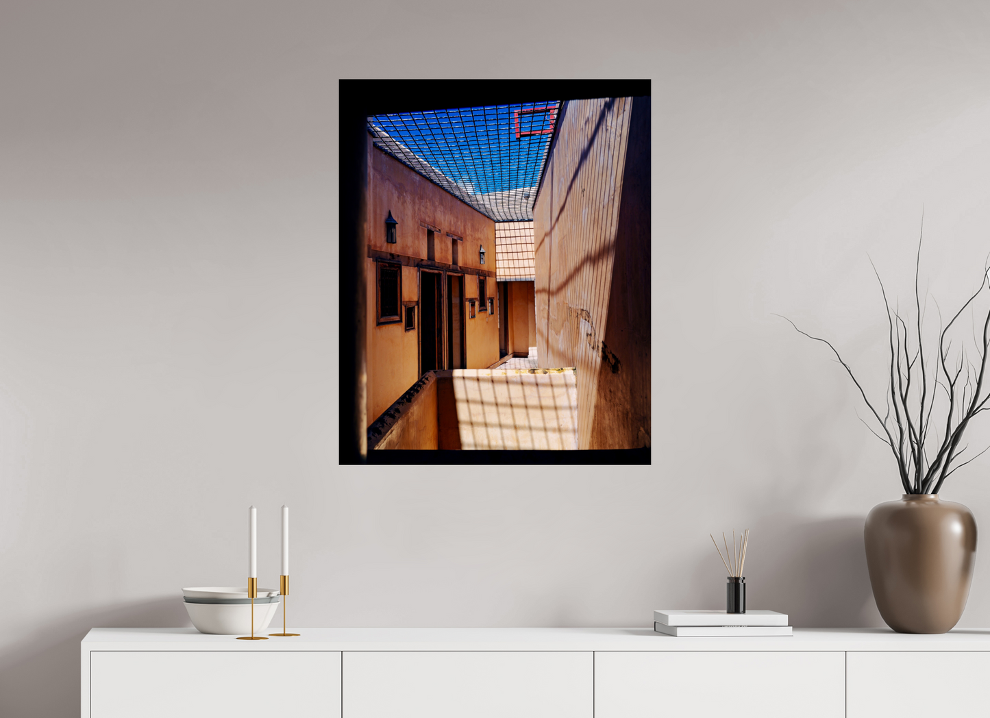 70 x 86,5 cm, Tirage brillant papier Fuji Crystal DP II (à encadrer) Lumière captive (Maroc, Fez)