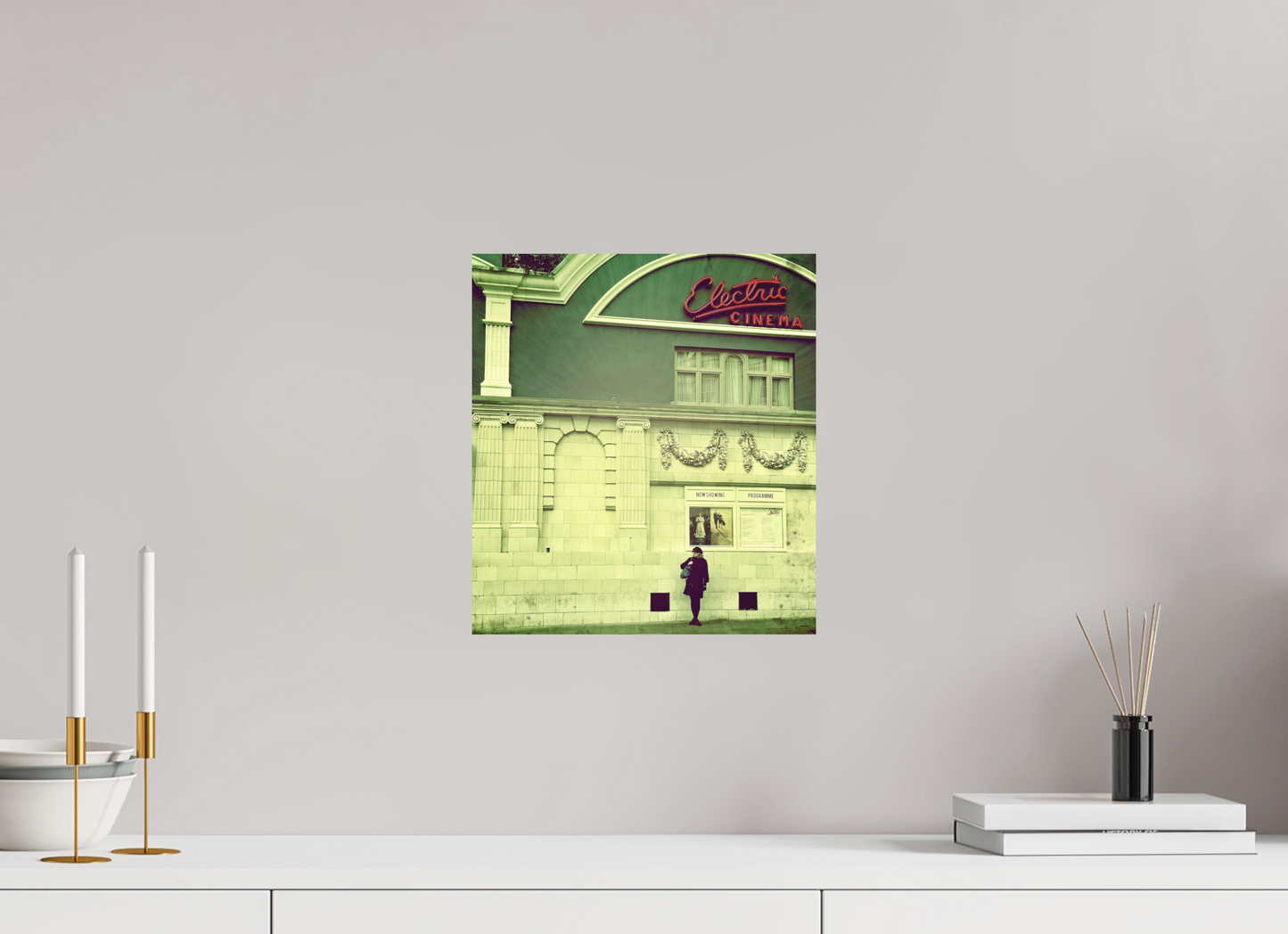 30 x 33,2 cm, Impression mate fine art sur alu dibond (prête à être accrochée) L’avant-scène (Angleterre, Londres)