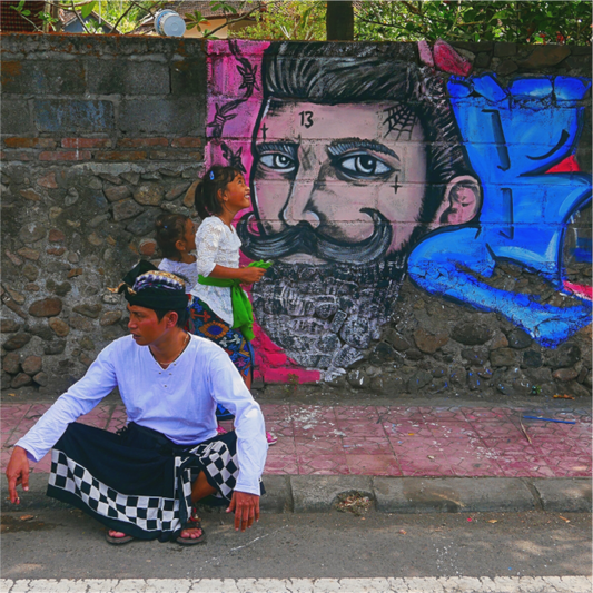 Sarong &amp; Graff (Indonesia, Bali)