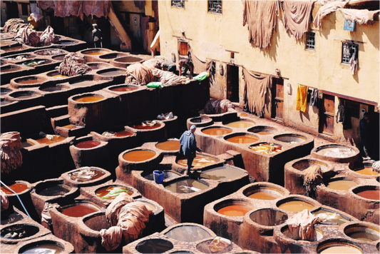 Pigments of canvas (Morocco, Fez)