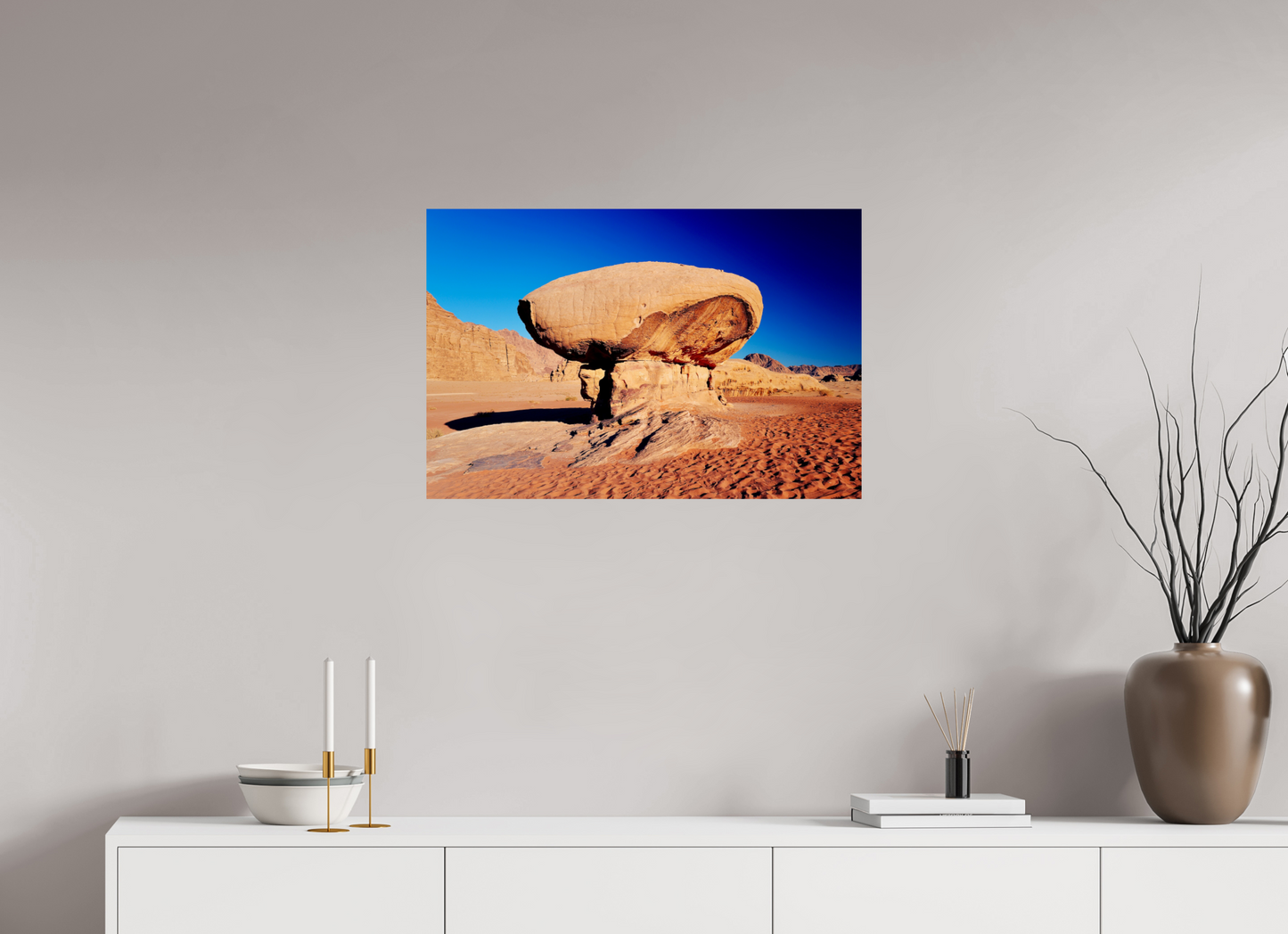 Stone edge (Jordan, Wadi Rum)