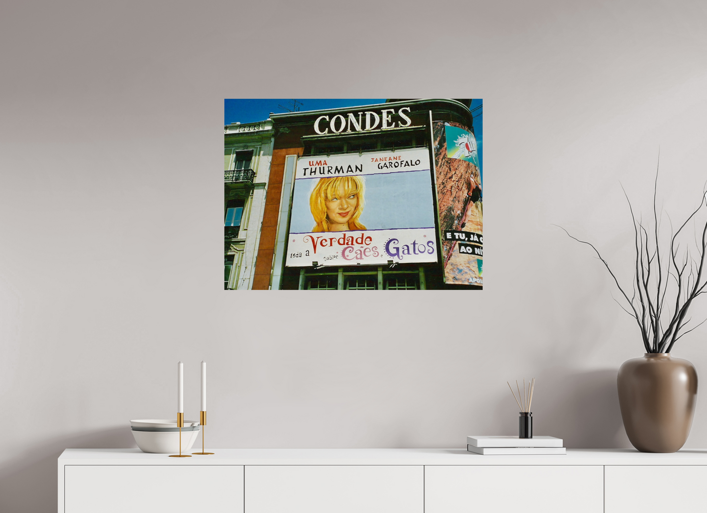 81,1 x 60 cm, Tirage brillant papier Fuji Crystal DP II (à encadrer) Uma (Portugal, Lisbonne)