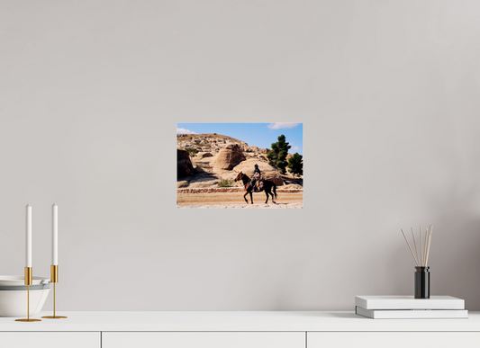 Arabian rhythm, carved horizon (Jordan, Petra)