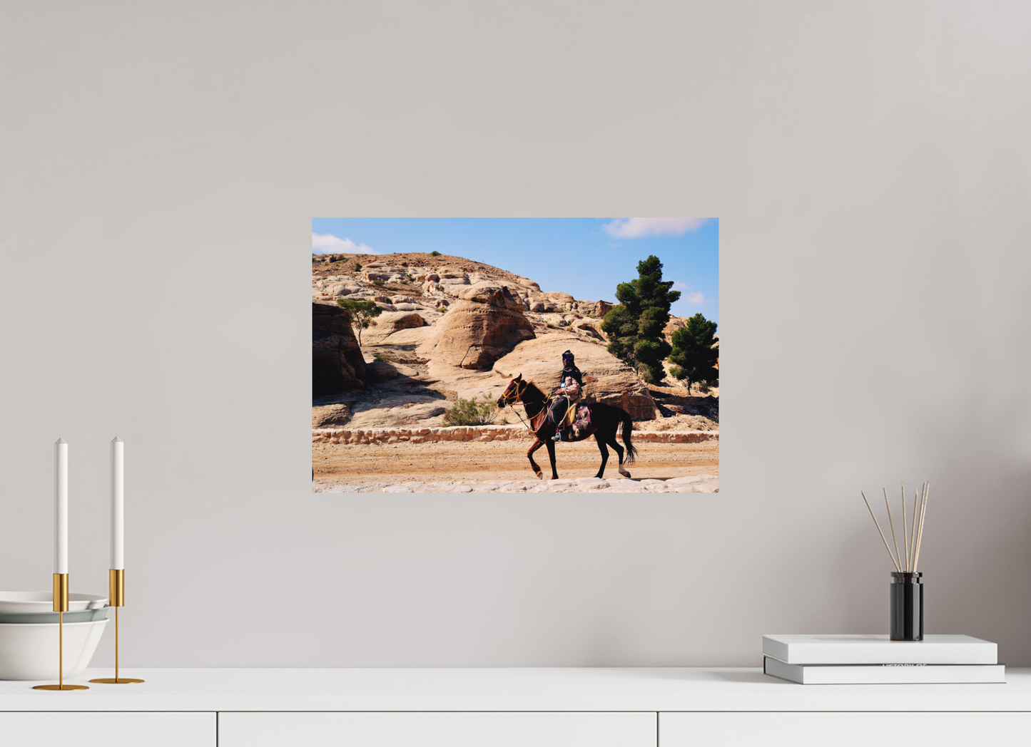 Arabian rhythm, carved horizon (Jordan, Petra)