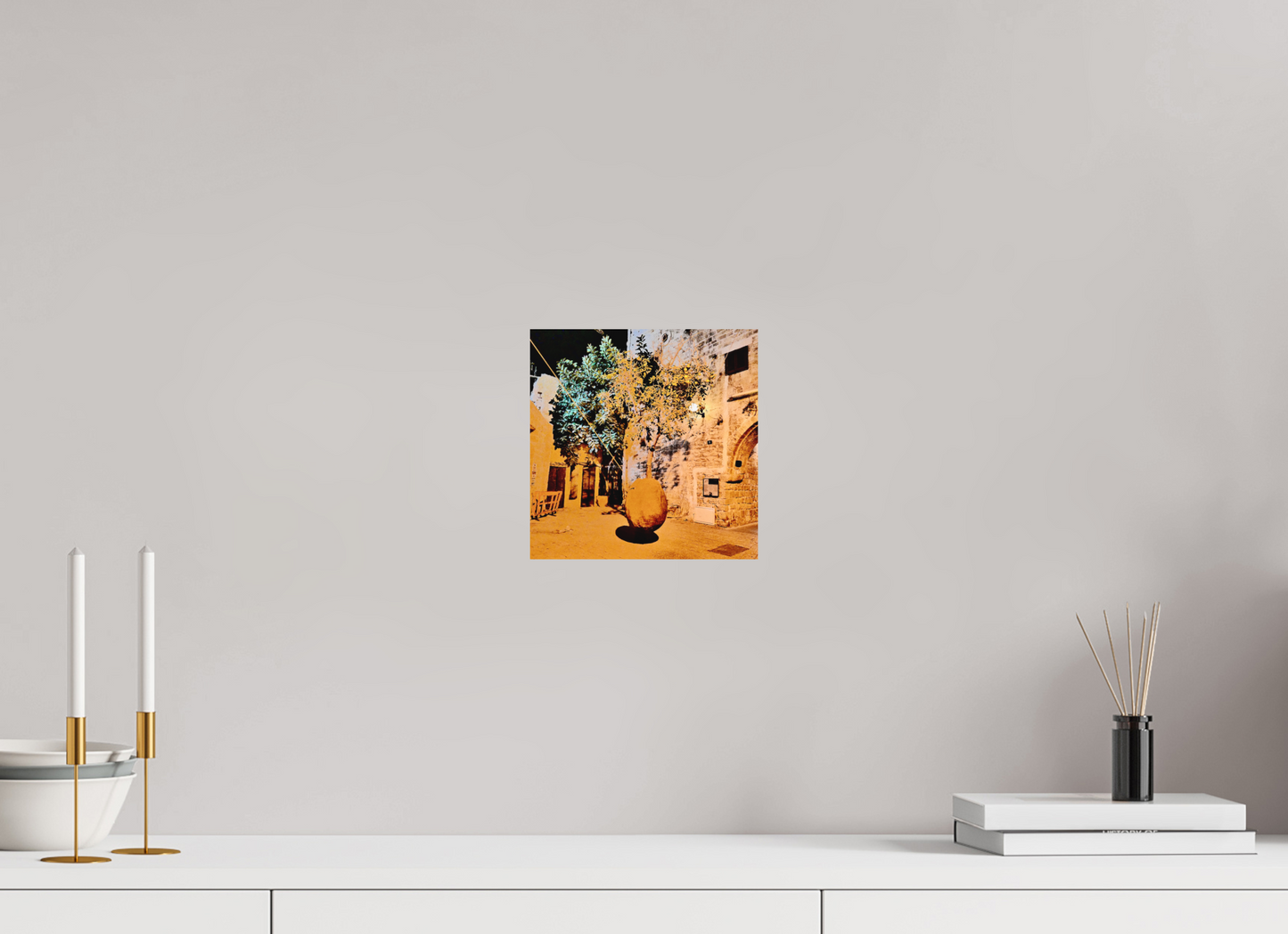 20 x 20,2 cm, Impression mate fine art sur alu dibond (prête à être accrochée) L’ombre du fruit (Israël, Tel Aviv)