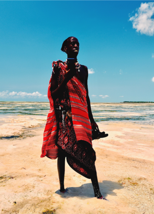Shúkà and smartphon (Tanzania, Zanzibar)