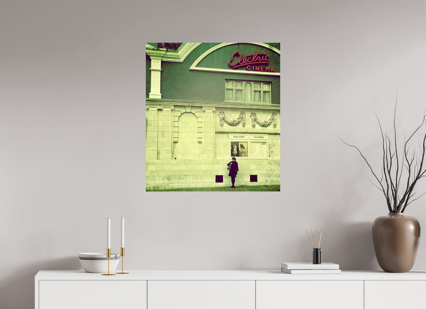 70 x 77,5 cm, Tirage brillant papier Fuji Crystal DP II (à encadrer) L’avant-scène (Angleterre, Londres)