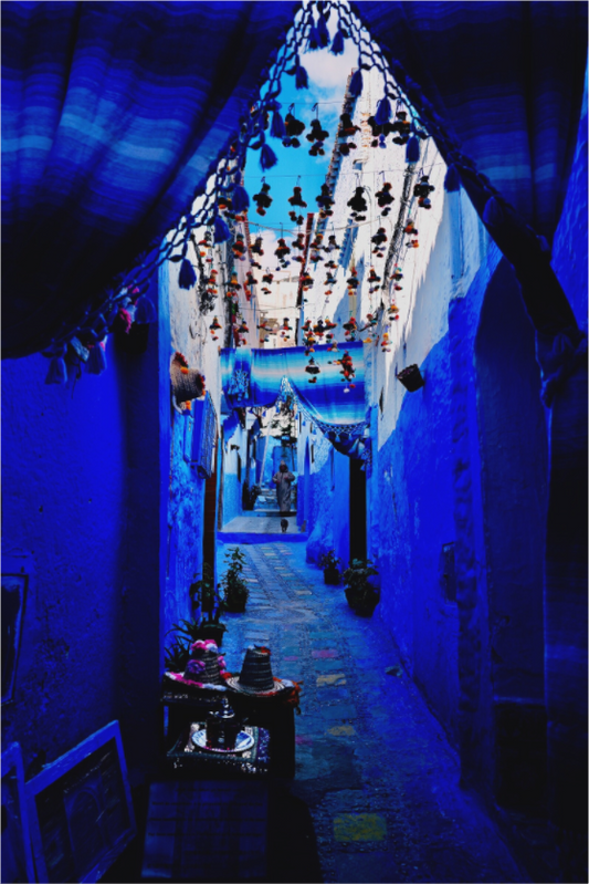 Suspensions (Morocco, Chefchaouen)