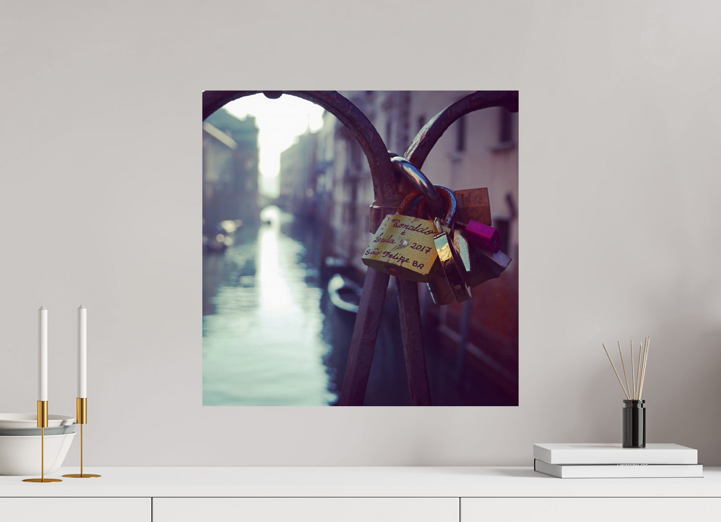 50 x 50 cm, Tirage brillant papier Fuji Crystal DP II (à encadrer) Ancres (Italie, Venise)