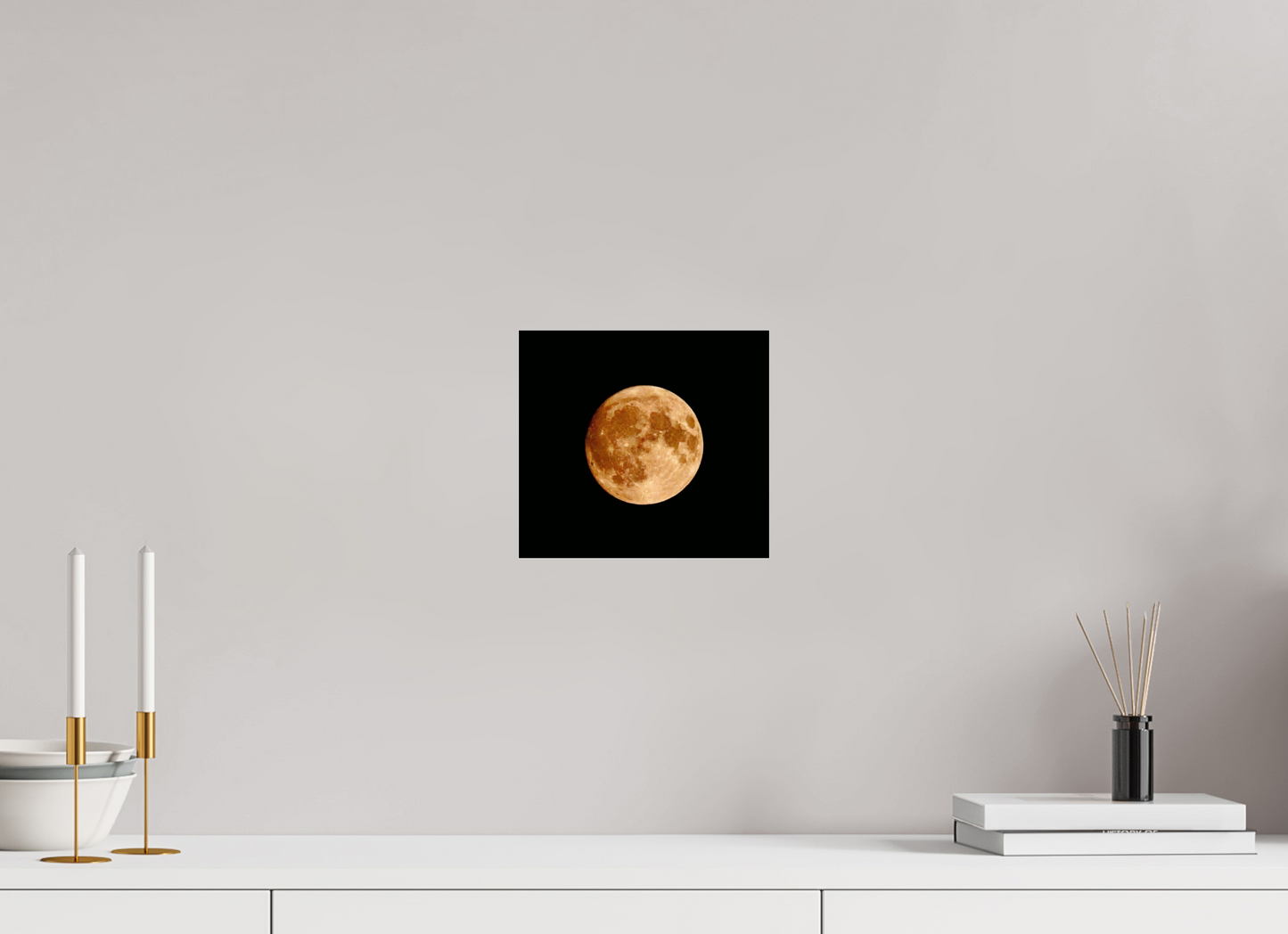 Amber Moon (France, Chartres)