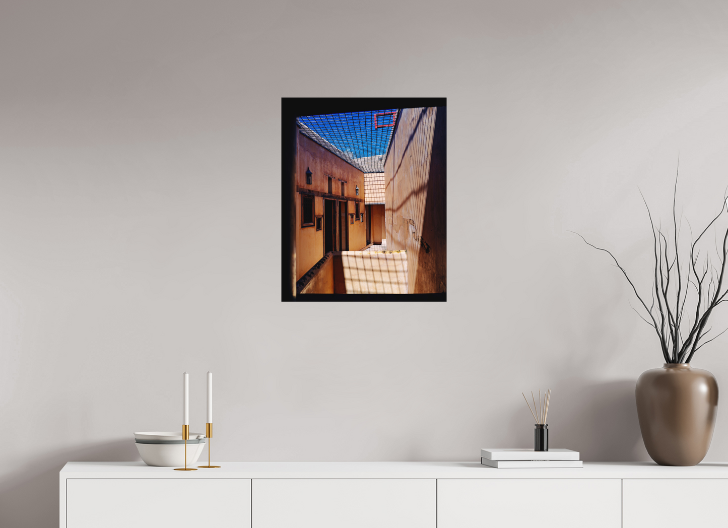 50 x 61,8 cm, Impression mate fine art sur alu dibond (prête à être accrochée) Lumière captive (Maroc, Fez)