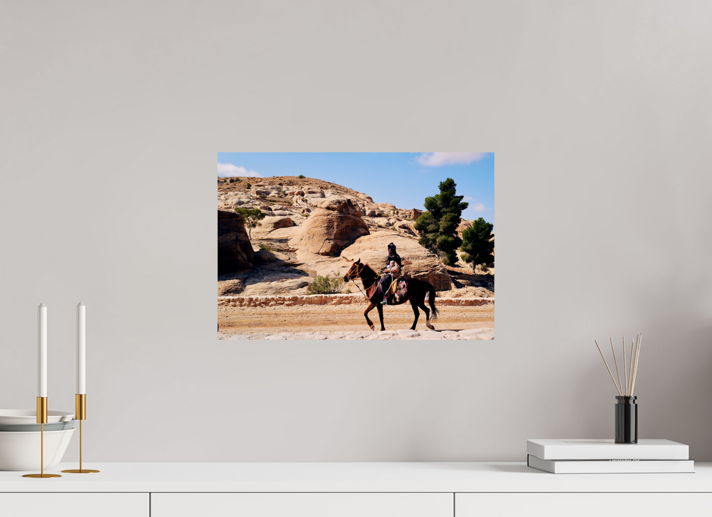 Arabian rhythm, carved horizon (Jordan, Petra)
