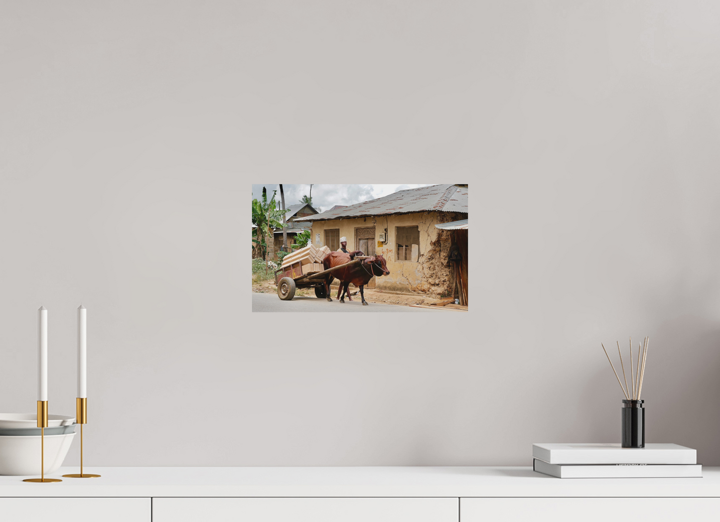 33,7 x 20 cm, Impression mate fine art sur alu dibond (prête à être accrochée) Faithful Zebu (Tanzanie, Zanzibar).jpg