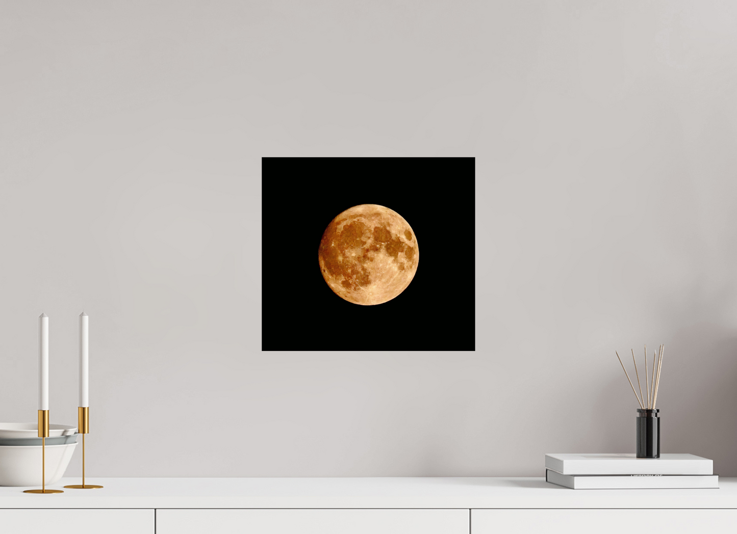 Amber Moon (France, Chartres)