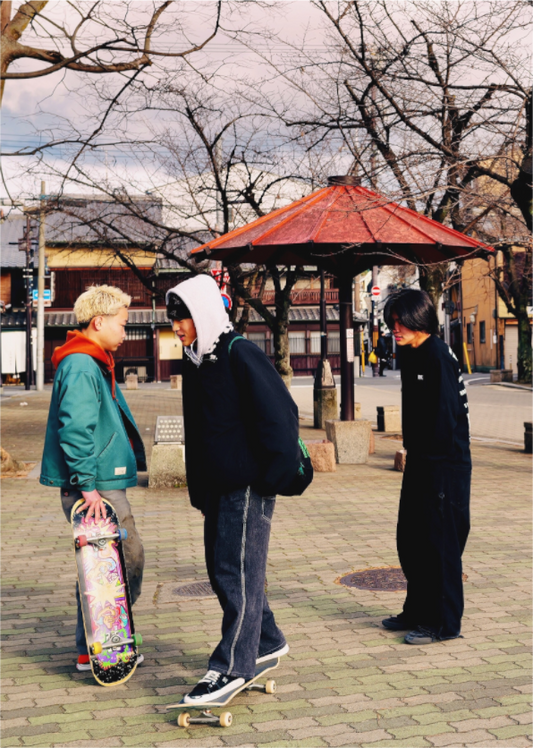 Skaters (Japan, Kyoto)